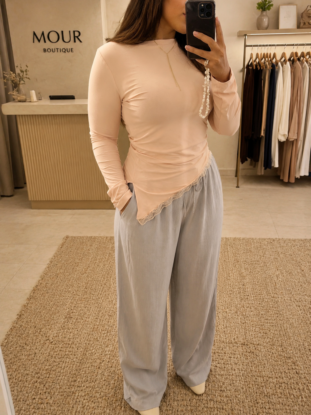 asymmetric dentelle