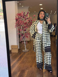 big dots set