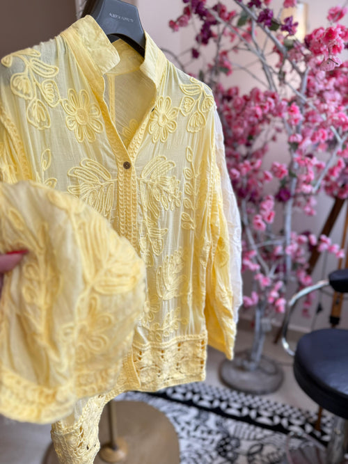 Floral collar shirt