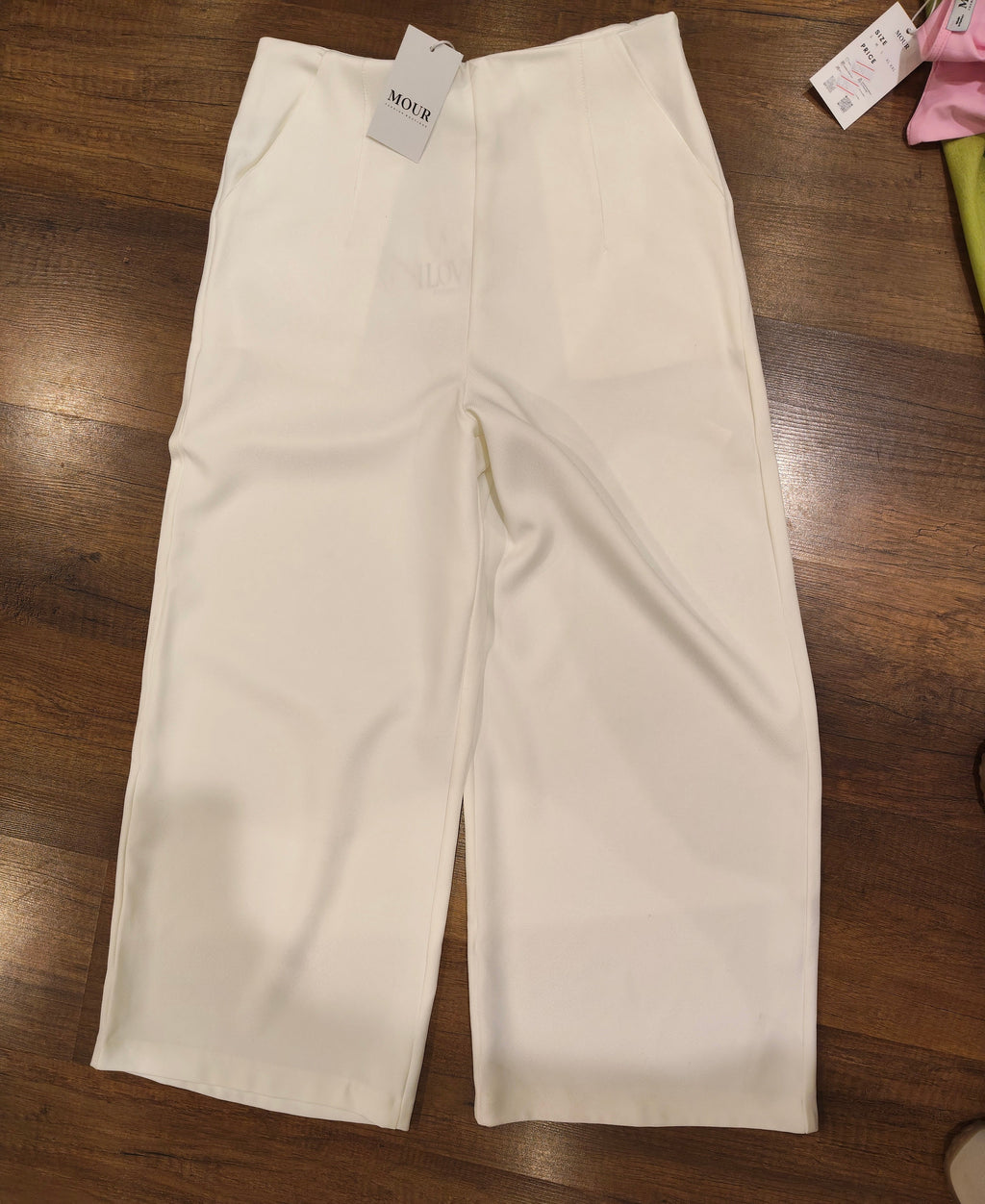 Milky wide pants