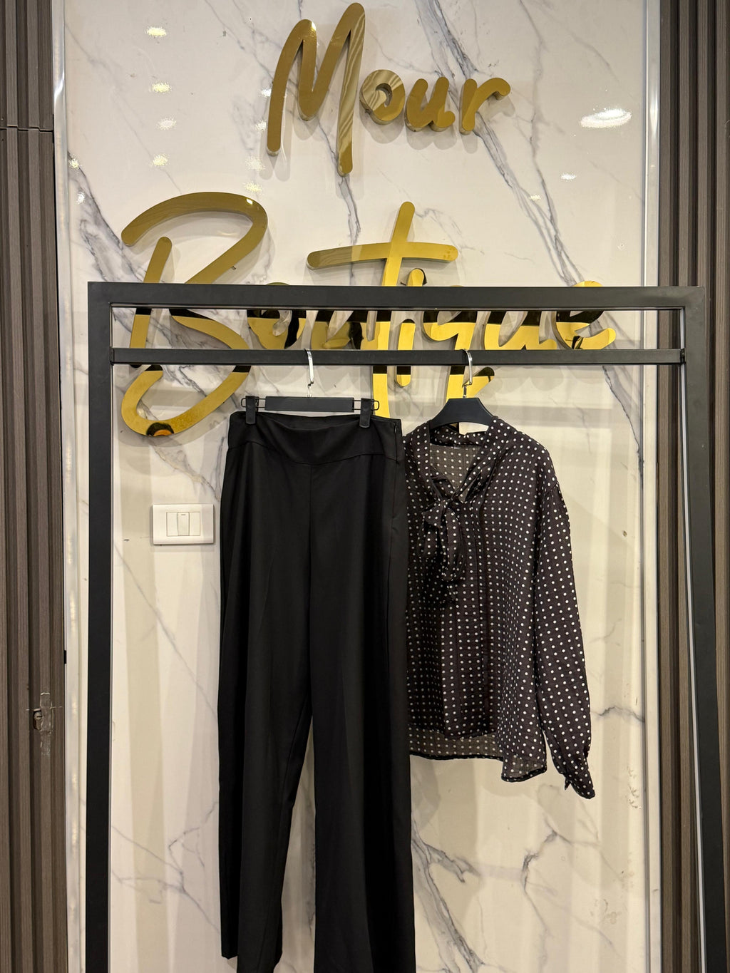 Amélie tie neck blouse