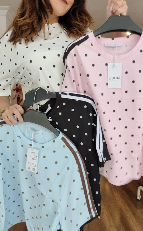 Polka dots t-shirt