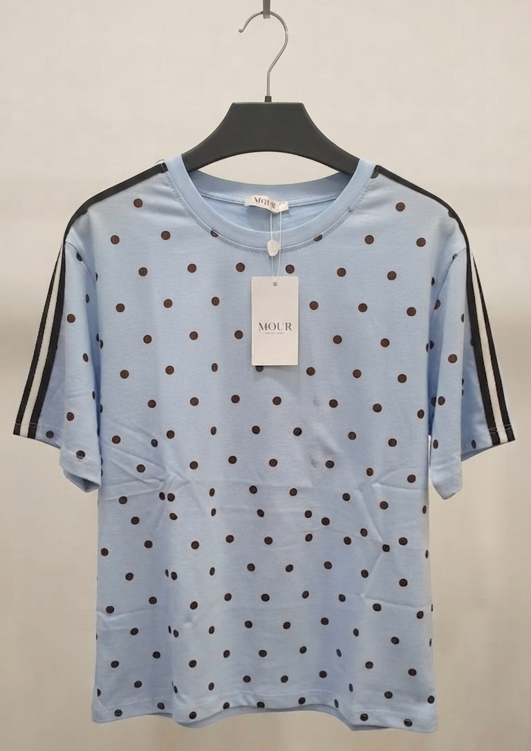 Polka dots t-shirt