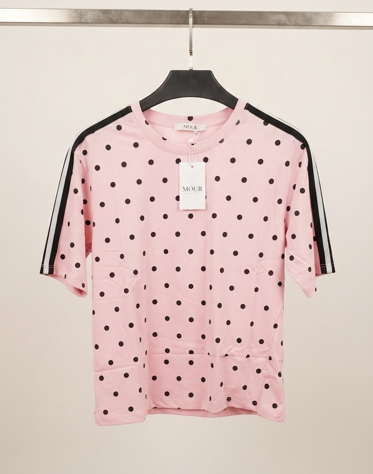 Polka dots t-shirt