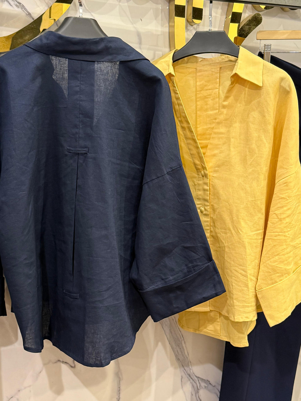 Essential linen shirt