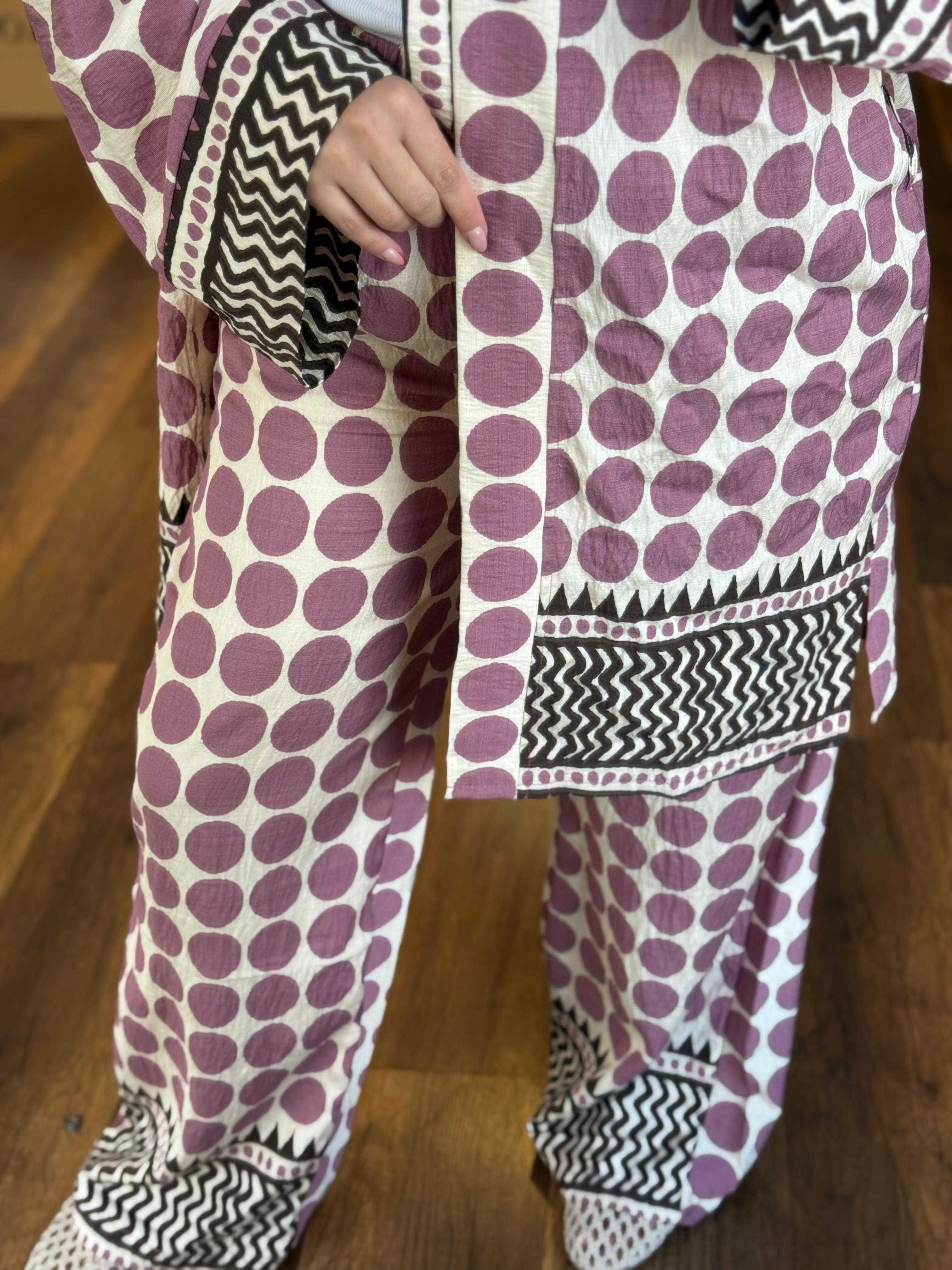 big dots set
